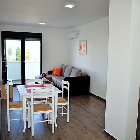 Apartment L'Ideal อุลซิน ภายนอก รูปภาพ